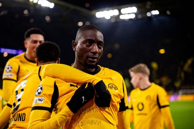 DORTMUND, GERMANY - FEBRUARY 17: Serhou Guirassy of Borussia Dortmund celebrates after scoring his team s first goal during the UEFA Champions League 2025 26 League Knockout Play-off First Leg match between Borussia Dortmund and Atalanta BC at BVB Stadion Dortmund on February 17, 2026 in Dortmund, Germany. (Photo by Rene Nijhuis) SPO  Copyright: xRenexNijhuis