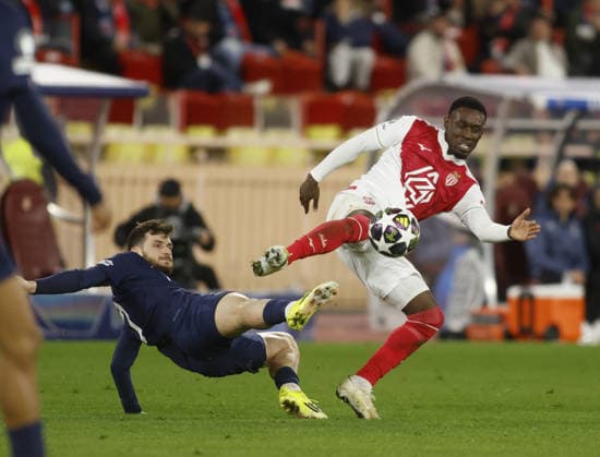 Khvicha Kvaratskhelia of FC Paris Saint-Germain and Lamine Camara of AS Monaco fighting for the ball during the Uefa Champions League, season 2025 2026, first leg play-off, football match between AS Monaco and FC Paris Saint-Germain on 17 February 2026 at Stade Louis II, Monaco. Photo Nderim Kaceli  Copyright: xNderimxKaceli IPAxSportx xipa-agency.netx xx IPA_71660745 IPA_Agency_IPA71660745