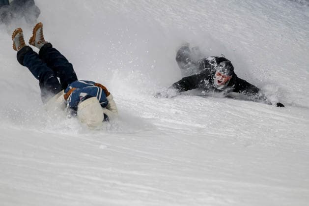 17 02 2026, Livigno, Snow Park, Winter Olympics: Men s Freeski Bigair Final, Tormod Frostad of Norway (not showed) coach slip down from the Big air landing Livigno Snow Park Lombardy Italy *** 17 02 2026, Livigno, Snow Park, Winter Olympics Men s Freeski Bigair Final, Tormod Frostad of Norway not showed coach slip down from the Big air landing Livigno Snow Park Lombardy Italy Copyright: xJustPictures.ch JarixPestelaccix jp-en-JaPe-JP4_JAR_Olympic_MiCo26_BAMSkiFinals_17Feb2026_00118