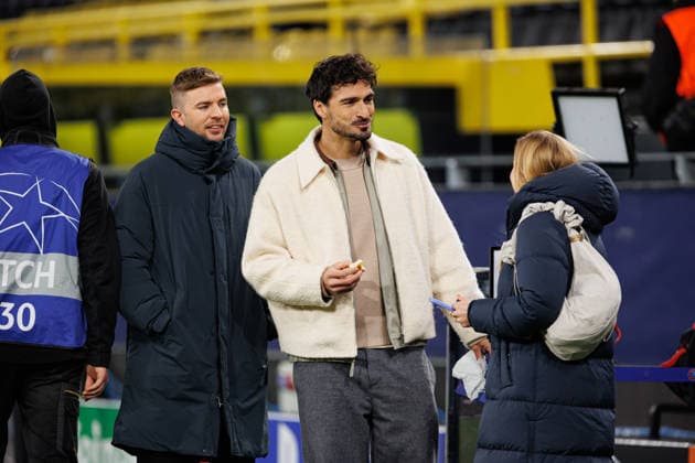Mats Hummels seen during Champions League play off game between teams of Borussia Dortmund and Atalanta Bergamo (Ernest Kolodziej Ball Raw Images) Dortmund Signal Iduna Park Germany Copyright: xErnestxKolodziejx ernestkolodziej_borussia_atalanta_2526_OL_1036
