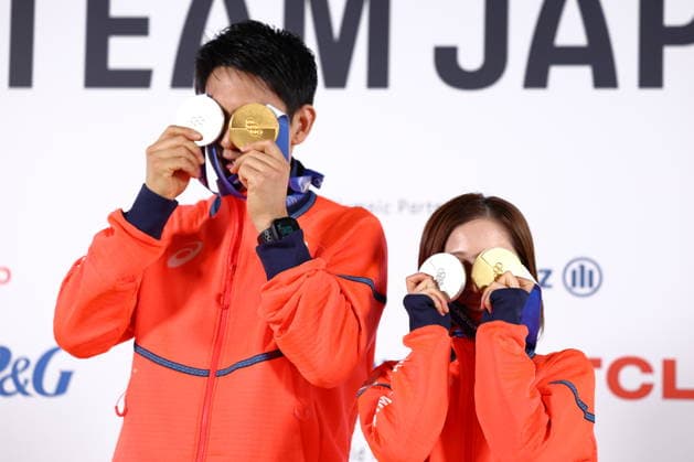 Riku Miura & Ryuichi Kihara (JPN), FEBRUARY 17, 2026 - Figure skating, Eiskunstlauf : Gold and Silver medalist Riku Miura & Ryuichi Kihara attend a press conference, PK, Pressekonferenz during the Milano Cortina 2026 Olympic Winter games, Winterspiele,Spiele, Summer games in Milan, Italy. Noxthirdxpartyxsales  aflo_320303655