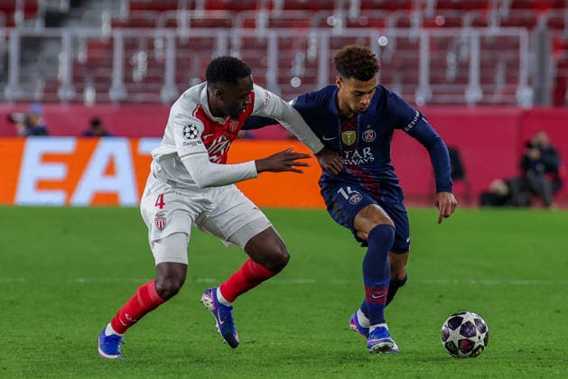 CALCIO - UEFA Champions League - AS Monaco vs PSG Desire Doue ( 14 - FC Paris Saint-Germain) vies the ball with Jordan Teze ( 04 - AS Monaco) during AS Monaco vs PSG, UEFA Champions League football match in Monaco, PrincPhoto by IPA ABACAPRESS.COMlity of Monaco, February 17 2026 Monaco  Copyright: xIPAxSport ABACAx