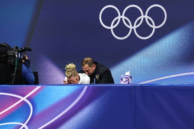 February 17, 2026, Milan, Lombardy, Italy: AMBER GLENN of USA looks distraught after skating her Women s Single Skating free program in the Figure skating, Eiskunstlauf at the Milano Cortina 2026 Winter Olympic Games, Olympische Spiele, Olympia, OS With a score of 67.39 points, AMBER is 13th after the short program. Milan Italy - ZUMAc179 20260217_oly_c179_365 Copyright: xMickaelxChavetx
