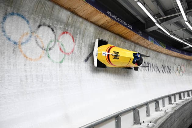 (260218) -- CORTINA D AMPEZZO, Feb. 18, 2026 -- Johannes Lochner (L) Georg Fleischhauer of Germany compete during the Bobsleigh 2-man heat 3 at the Milan-Cortina 2026 Olympic Winter games, Winterspiele,Spiele, Summer games in Cortina D Ampezzo, Italy, Feb. 17, 2026. ) (MICO2026)ITALY-CORTINA D AMPEZZO-OLYMPIC WINTER GAMES-BOBSLEIGH-2-MAN LianxYi 