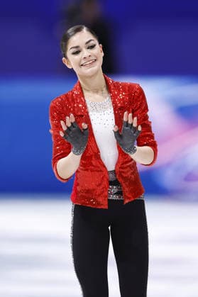 Milan Cortina Olympics: Figure skating, Eiskunstlauf Russian Adeliia Petrosian, competing as an Individual Neutral Athlete, acknowledges the crowd after performing in the women s figure skating short program at the Milan Cortina Olympics at Milano Ice Skating Arena in Milan on Feb. 17, 2026.  A14AA0005298564P