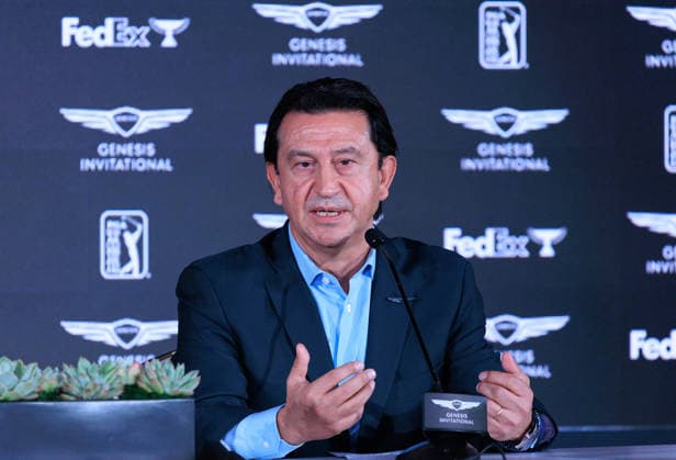 February 17, 2026, Pacific Palisades, California, USA: President and Chief Executive Officer of Hyundai Motor Company Jose Munoz announces parternship of the Genesis Invitational until 2030 during a press conference, PK, Pressekonferenz of the 2026 Genesis Invitational Golf Tournament on Tuesday February 17, 2026 at the Riviera Country Club in Pacific Palisades, California. JAVIER ROJAS PI Tiger Woods Press Conference  - ZUMAp124 20260217_zaa_p124_037 Copyright: xJavierxRojasx