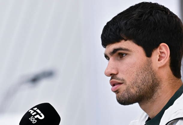 ATP, Tennis Herren QATAR OPEN 2026-CARLOS ALCARAZ press conference, PK, Pressekonferenz Spain s Carlos Alcaraz speaks at a press conference after defeating France s Arthur Rinderknech in their men s singles Round of 32 match at the ATP Qatar ExxonMobil Open 2026 tennis tournament at the Khalifa International Tennis Complex in Doha, Qatar on February 17, 2026. DOHA Qatar Copyright: xNOUSHADx