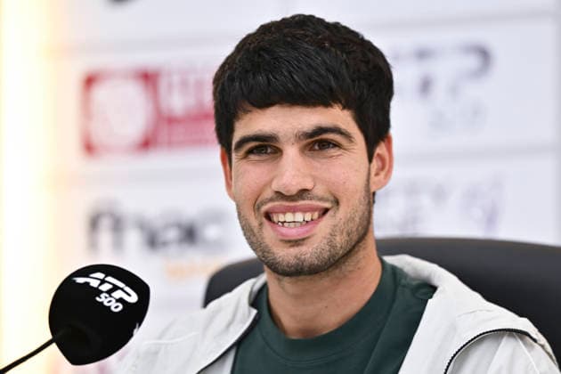 ATP, Tennis Herren QATAR OPEN 2026-CARLOS ALCARAZ press conference, PK, Pressekonferenz Spain s Carlos Alcaraz speaks at a press conference after defeating France s Arthur Rinderknech in their men s singles Round of 32 match at the ATP Qatar ExxonMobil Open 2026 tennis tournament at the Khalifa International Tennis Complex in Doha, Qatar on February 17, 2026. DOHA Qatar Copyright: xNOUSHADx
