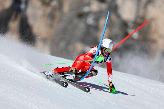 OLYMPICS - Winter Olympic Games, Olympische Spiele, Olympia, OS Milano Cortina 2026 CORTINA D AMPEZZO,ITALY,18.FEB.26 - OLYMPICS, ALPINE SKIING - Winter Olympic Games Milano Cortina 2026, slalom, women. Image shows Camille Rast (SUI).  GEPAxpictures xMaticxKlansek