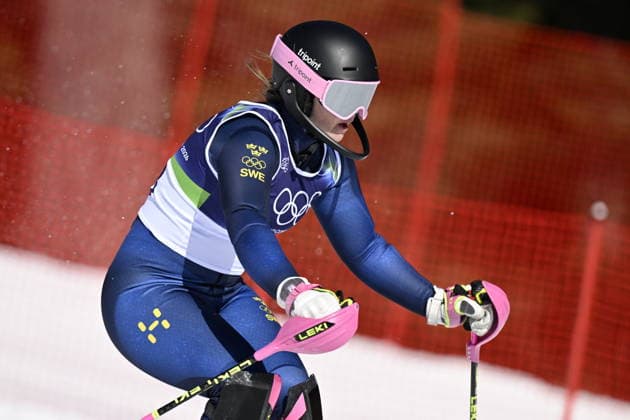 CORTINA, ITALY 20260218 Sweden s Cornelia Öhlund during the first run of the women s slalom in Cortina during the Winter Olympics in Milan Cortina, Italy. *** The image is included in the SPORTS PACKAGE. For others PAYMENT IMAGE *** CORTINA ITALY x10050x *** CORTINA, ITALY 20260218 Sweden s Cornelia Öhlund during the first run of the women s slalom in Cortina during the Winter Olympics in Milan Cortina, Italy The image is included in the SPORTS PACKAGE For others PAYMENT IMAGE CORTINA ITALY x10050x  Copyright: xPontusxLundahl TTx 2026 OLYMPICS ALPINE WOMEN S SLALOM