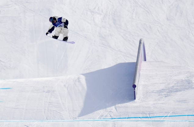 Milan Cortina Olympics: Snowboard Taiga Hasegawa of Japan competes in the men s snowboard slopestyle final at the Milan Cortina Olympics on Feb. 18, 2026, at Livigno Snow Park in Livigno, Italy.  A14AA0005299788P