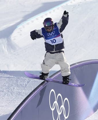 Milan Cortina Olympics: Snowboard Taiga Hasegawa of Japan competes in the men s snowboard slopestyle final at the Milan Cortina Olympics on Feb. 18, 2026, at Livigno Snow Park in Livigno, Italy.  A14AA0005299789P