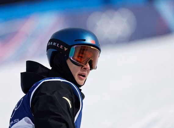 (260218) -- LIVIGNO, Feb. 18, 2026 -- Su Yiming of China reacts during the snowboard men s snowboard slopestyle final at the Milan-Cortina 2026 Olympic Winter games, Winterspiele,Spiele, Summer games in Livigno, Italy, Feb. 18, 2026. ) (MICO2026)ITALY-LIVIGNO-OLYMPIC WINTER GAMES-SNOWBOARD-MEN S SLOPESTYLE-FINAL WangxPeng 