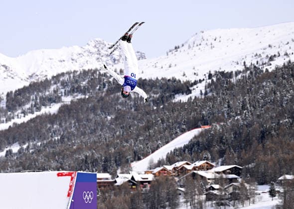 2026 WINTER Olympic Games, Olympische Spiele, Olympia, OS Abbey Willcox of Australia practices prior to the Women™s Aerials finals at Livigno Snow Park on day 11 of the 2026 Milano Cortina Winter Olympic Games in Italy, Wednesday, February 18, 2026. ( NO ARCHIVING, EDITORIAL USE ONLY LIVIGNO SONDRIO ITALY  Copyright: xDANxHIMBRECHTSx 20260218139798320918