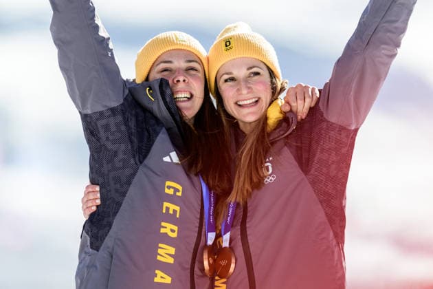 260218 Laura Gimmler of Germany and Coletta Rydzek of Germany celebrate third place in the women s free technique team sprint cross-country skiing final during day 12 of the 2026 Winter Olympics on February 18, 2026 in Val di Fiemme. Photo: Jon Olav Nesvold BILDBYRAN COP 217 MT0993 skidor cross-country skiing langrenn Olympic Games, Olympische Spiele, Olympia, OS olympics winter olympics os ol olympiska spel vinter-os olympiske leker milano cortina 2026 milan cortina 2026 milano cortina 2026 olympic games milano cortina 2026 winter olympic games milano cortina-os milano cortina-ol vinter-ol 12 bbeng teamsprint jubel *** 260218 Laura Gimmler of Germany and Coletta Rydzek of Germany celebrate third place in the women s free technique team sprint cross country skiing final during day 12 of the 2026 Winter Olympics on February 18, 2026 in Val di Fiemme Photo Jon Olav Nesvold BILDBYRAN COP 217 MT0993 skiing cross country skiing cross country olympic games olympics winter olympics os ol olympic games winter os olympic games milano cortina 2026 milan cortina 2026 milano cortina 2026 olympic games milano cortina 2026 winter olympic games milano cortina os milano cortina ol winter ol 12 bbeng team sprint jubilation  Copyright: JONxOLAVxNESVOLD BB260218JE089