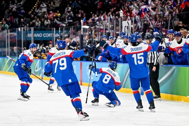 18 02 2026, Milano, Santa Giulia Ice hockey, Eishockey Arena, Winter Olympics: Slovakia - Germany (Ice Hockey), Oliver Okuliar of Slovakia celebrate his goal Milano Santa Giulia Ice Hockey Arena Lombardy Italy *** 18 02 2026, Milano, Santa Giulia Ice Hockey Arena, Winter Olympics Slovakia Germany Ice Hockey , Oliver Okuliar of Slovakia celebrate his goal Milano Santa Giulia Ice Hockey Arena Lombardy Italy Copyright: xJustPictures.ch AndreaxBrancax jp-en-AnBr-AB-AAB_443618022026