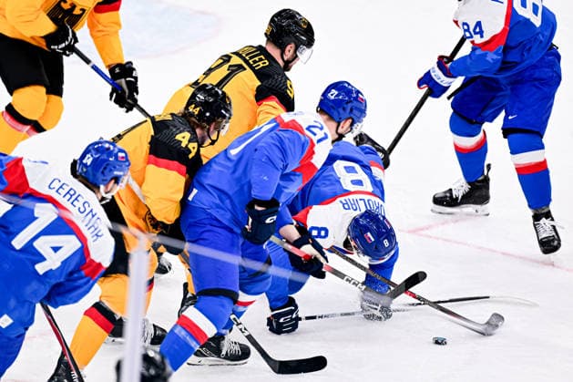SLOVAKIA (SVK) vs GERMANY (GER), during Mens Play-offs Quarterfinals, Ice hockey, Eishockey at the Olympic Winter games, Winterspiele,Spiele, Summer games Milano Cortina 2026, at Milano Santagiulia Ice Hockey Arena, on February 18, 2026 in Milan, Italy. Noxthirdxpartyxsales  aflo_320346415