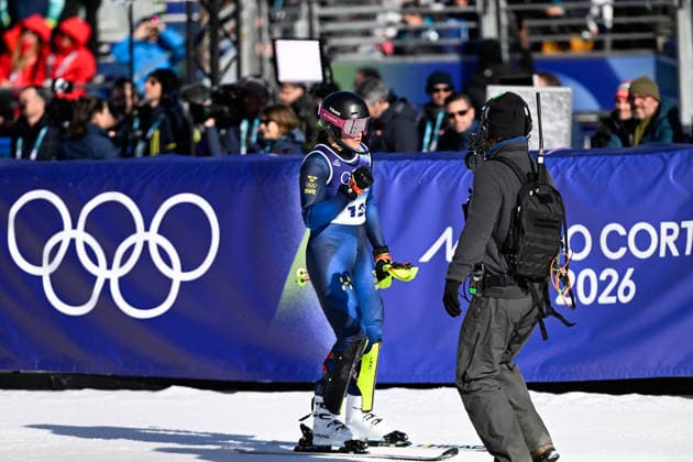 CORTINA, ITALY 20260218 Anna Swenn-Larsson after the second run in the women s slalom in Cortina during the Winter Olympics in Milan Cortina, Italy. *** The image is included in the SPORTS PACKAGE. For others PAYMENT IMAGE *** CORTINA ITALY x10050x *** CORTINA, ITALY 20260218 Anna Swenn Larsson after the second run in the women s slalom in Cortina during the Winter Olympics in Milan Cortina, Italy The image is included in the SPORTS PACKAGE For others PAYMENT IMAGE CORTINA ITALY x10050x  Copyright: xPontusxLundahl TTx 2026 OLYMPICS ALPINE WOMEN S SLALOM