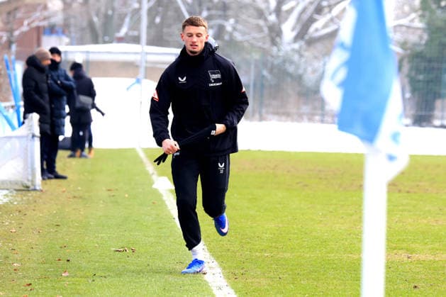 DEU, DFL, 2 FBL Hertha BSC, Training, 18 02 2026, Sportforum, Berlin, DEU, DFL, 2 FBL Hertha BSC, Training, im Bild verlaesst vorzeitig das Training, Michael Cuisance Hertha BSC Berlin 10 DFL regulations prohibit any use of Photographs as image sequences and or quasi video nordphotoxGmbHx xEngler nph00076