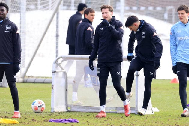 DEU, DFL, 2 FBL Hertha BSC, Training, 18 02 2026, Sportforum, Berlin, DEU, DFL, 2 FBL Hertha BSC, Training, im Bild Leon Jensen Hertha BSC Berlin 5 , Josip Brekalo Hertha BSC Berlin 7 DFL regulations prohibit any use of Photographs as image sequences and or quasi video nordphotoxGmbHx xEngler nph00076