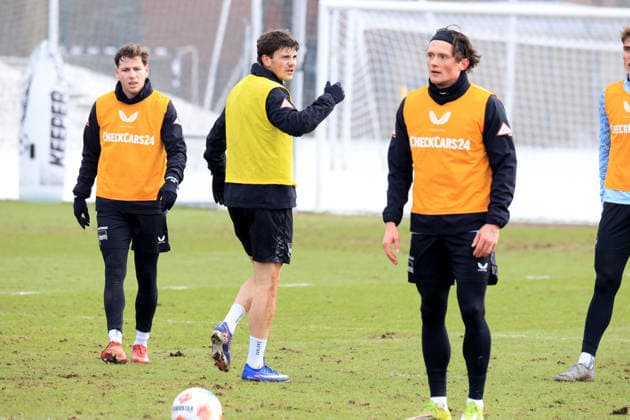 DEU, DFL, 2 FBL Hertha BSC, Training, 18 02 2026, Sportforum, Berlin, DEU, DFL, 2 FBL Hertha BSC, Training, in the picture Dawid Kownacki Hertha BSC Berlin 9 , Leon Jensen Hertha BSC Berlin 5 , Fabian Reese Hertha BSC Berlin 11 DFL regulations prohibit any use of Photographs as image sequences and or quasi video nordphotoxGmbHx xEngler nph00076