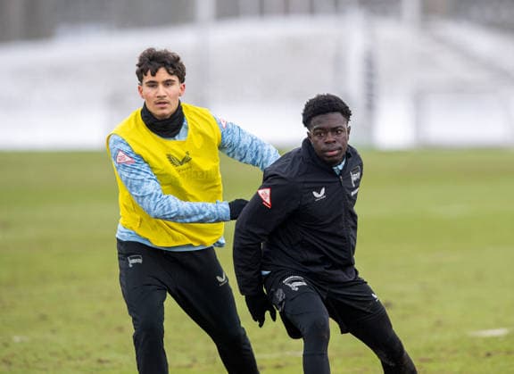 Soccer, Men, Season 2025 26, 2 Bundesliga, Hertha BSC, Training, v l Kian Todorovic Hertha BSC , Boris Mamuzah Lum Hertha BSC , 18 02 2026, Copyright: xSebastianxRäppold MatthiasxKochx
