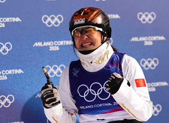 (260218) -- LIVIGNO, Feb. 18, 2026 -- Xu Mengtao of China reacts after the freestyle skiing women s aerials final 2 at the Milan-Cortina 2026 Olympic Winter games, Winterspiele,Spiele, Summer games in Livigno, Italy, Feb. 18, 2026. ) (MICO2026)ITALY-LIVIGNO-OLYMPIC WINTER GAMES-FREESTYLE SKIING-WOMEN S AERIALS-FINAL WuxHuiwo 