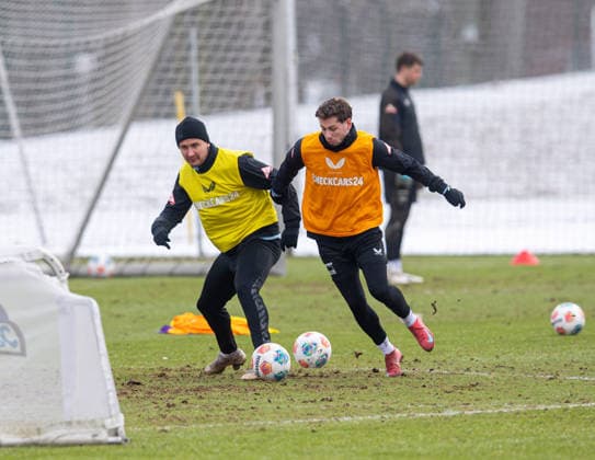 Soccer, Men, Season 2025 26, 2 Bundesliga, Hertha BSC, Training, f l Paul Seguin Hertha BSC , Leon Jensen Hertha BSC , 18 02 2026, Copyright: xSebastianxRäppold MatthiasxKochx
