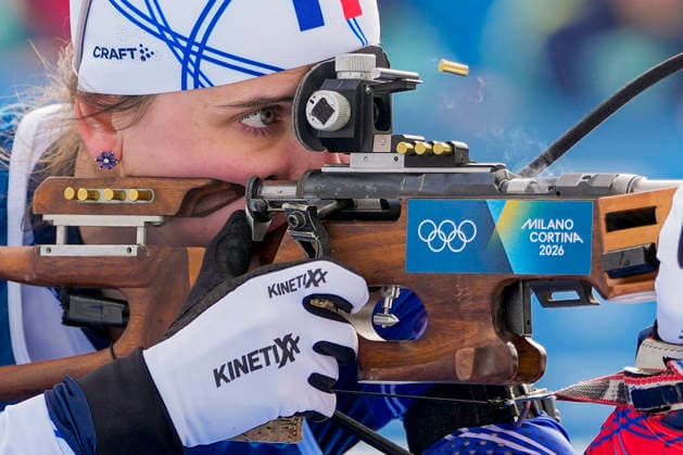 Winter Olympics in Milan Cortina 2026 Anterselva, Italy 20260218. Julia Simon from France during the women s 4 x 6 km relay in biathlon at the Winter Olympics in Milan Cortina 2026. Photo: Heiko Junge NTB Anterselva Italy EDITORIAL USE ONLY. RESTRICTED USE FOR BETTING COMPANIES Ref:_SPOL2E3f6ADkpA.jpg *** Winter Olympics in Milan Cortina 2026 Anterselva, Italy 20260218 Julia Simon from France during the women s 4 x 6 km relay in biathlon at the Winter Olympics in Milan Cortina 2026 Photo Heiko Junge NTB Anterselva Italy EDITORIAL USE ONLY RESTRICTED USE FOR BETTING COMPANIES  Copyright: xHeikoxJungex xNTBx