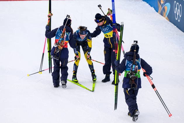 260218 Hanna Öberg of Sweden celebrate with teammates after competing in women s biathlon 4 x 6 km relay during day 12 of the 2026 Winter Olympics on February 18, 2026 in Anterselva. Photo: Mathias Bergeld BILDBYRAN kod MB MB1336 skidskytte biathlon skiskyting Olympic Games, Olympische Spiele, Olympia, OS olympics winter olympics os ol olympiska spel vinter-os olympiske leker milano cortina 2026 milan cortina 2026 milano cortina 2026 olympic games milano cortina 2026 winter olympic games milano cortina-os milano cortina-ol vinter-ol 12 bbeng relay stafett jubel sverige *** 260218 Hanna Öberg of Sweden celebrate with teammates after competing in women s biathlon 4 x 6 km relay during day 12 of the 2026 Winter Olympics on February 18, 2026 in Anterselva Photo Mathias Bergeld BILDBYRAN code MB MB1336 biathlon biathlon olympic games olympics olympics winter olympics os ol olympiska spel vinter os olympiske leker milano cortina 2026 milan cortina 2026 milano cortina 2026 olympic games milano cortina 2026 winter olympic games milano cortina os milano cortina ol vinter ol 12 bbeng relay jubel sverige  Copyright: MATHIASxBERGELD BB260218MB075