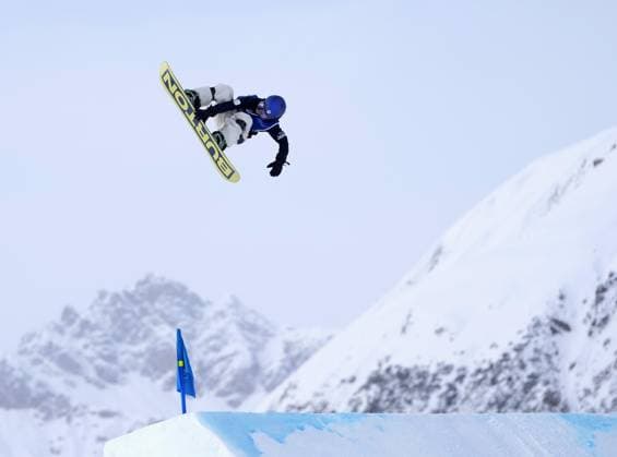 Milan Cortina Olympics: Snowboard Mari Fukada of Japan competes in the women s snowboard slopestyle final at the Milan Cortina Olympics on Feb. 18, 2026, at Livigno Snow Park in Livigno, Italy.  A14AA0005300521P
