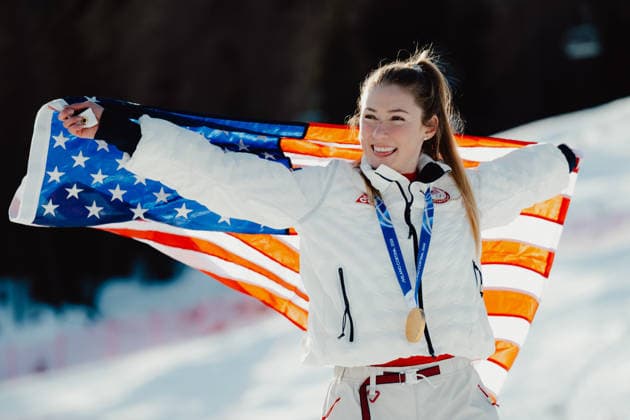 OLYMPICS - Winter Olympic Games, Olympische Spiele, Olympia, OS Milano Cortina 2026 CORTINA D AMPEZZO,ITALY,18.FEB.26 - OLYMPICS, ALPINE SKIING - Winter Olympic Games Milano Cortina 2026, slalom, women, medal ceremony. Image shows the rejoicing of Mikaela Shiffrin (USA). Keywords: medal  GEPAxpictures xAlexanderxSolc