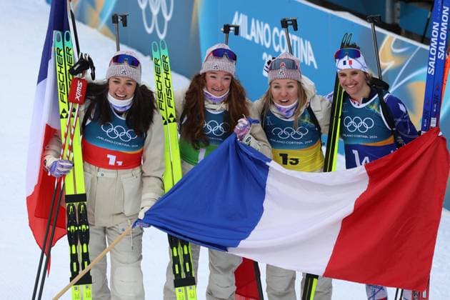 Winter Olympics - France Olympic Champion in the Biathlon Women s Relay 4 x 6 Kilometers Olympic Games, Olympische Spiele, Olympia, OS Milan Cortina 2026, Biathlon Women s 4 x 6km Relay, team France, gold medal, Anterselva, Italy, February 18, 2026. Photo by Felice Calabro IPA ABACAPRESS.COM Cortina d Ampezzo Bolzano Italy  Copyright: xIPAxSport ABACAx
