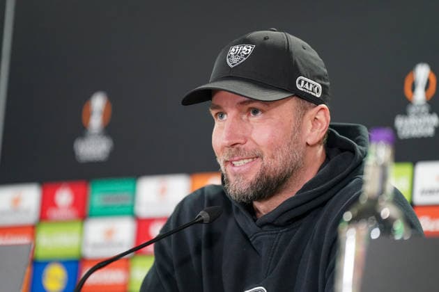Sebastian Hoeness coach, VfB Stuttgart at the press conference ahead of the UEFA Europa League first leg match between Celtic Glasgow FC and VfB Stuttgart in Glasgow, Scotland, on February 18, 2026 Copyright: xJOERANxSTEINSIEKx
