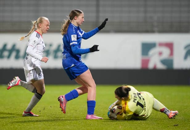 18 02 2026, Hänsch Arena, Meppen, GER, 2 Frauen Bundesliga SV Meppen vs Eintr Frankfurt II, Laura Bröring SV Meppen 6 DFL REGULATIONS PROHIBIT ANY USE OF PHOTOGRAPHS AS IMAGE SEQUENCES AND OR QUASI VIDEO Meppen Lower Saxony Germany Hänsch Arena