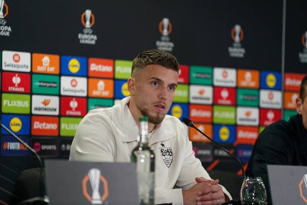 Soccer UEFA Europa League 2025 26 Press conference Celtic FC vs VfB Stuttgart first leg Ermedin Demirovic VfB Stuttgart, 9 at the press conference ahead of the UEFA Europa League first leg match between Celtic Glasgow FC and VfB Stuttgart in Glasgow, Scotland, on February 18, 2026 Copyright: xJOERANxSTEINSIEKx
