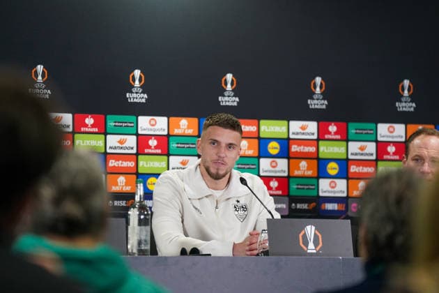 Soccer UEFA Europa League 2025 26 Press conference Celtic FC vs VfB Stuttgart first leg Ermedin Demirovic VfB Stuttgart, 9 at the press conference ahead of the UEFA Europa League first leg match between Celtic Glasgow FC and VfB Stuttgart in Glasgow, Scotland, on February 18, 2026 Copyright: xJOERANxSTEINSIEKx