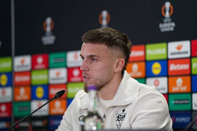 Soccer UEFA Europa League 2025 26 Press conference Celtic FC vs VfB Stuttgart first leg Ermedin Demirovic VfB Stuttgart, 9 at the press conference ahead of the UEFA Europa League first leg match between Celtic Glasgow FC and VfB Stuttgart in Glasgow, Scotland, on February 18, 2026 Copyright: xJOERANxSTEINSIEKx