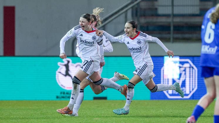 from left goal scorer Tessa Zimmermann Eintracht Frankfurt II, 27 and Emma Memminger Eintracht Frankfurt II, 32 with goal celebration, cheering, jubilant, optimistic, match scene, highlight, joy about the goal to 1 2, THE DFB REGULATIONS PROHIBIT ANY USE OF PHOTOGRAPHS AS IMAGE SEQUENCES AND OR QUASI VIDEO , 18 02 2026, Meppen Germany , Football, 2 Womens Bundesliga, SV Meppen Eintracht Frankfurt II xobx