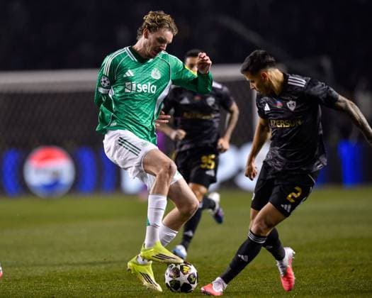 Nick Woltemade of Newcastle United Football Club controls the ball and protects it from Matheus Silva of Qarabag FK Qarabag v Newcastle United, UEFA Champions League, Knockout Round Play-Offs, First Leg, Football, Tofig Bahramov Republican Stadium, Baku, Azerbaijan - 18 Feb 2026Baku Tofig Bahramov Republican Stadiu Azerbaijan EDITORIAL USE ONLY No use with unauthorised audio, video, data, fixture lists, club league logos or live services. Online in-match use limited to 120 images, no video emulation. No use in betting, games or single club league player publications.  Copyright: xElmirxKarimov Shutterstockx 16660416aa