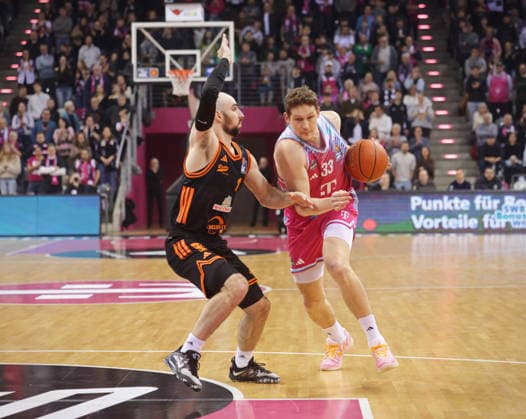 Patrick Heckmann Telekom Baskets Bonn vs Tommy Kuhse Rasta Vechta 21 Speiltag season 2025 26