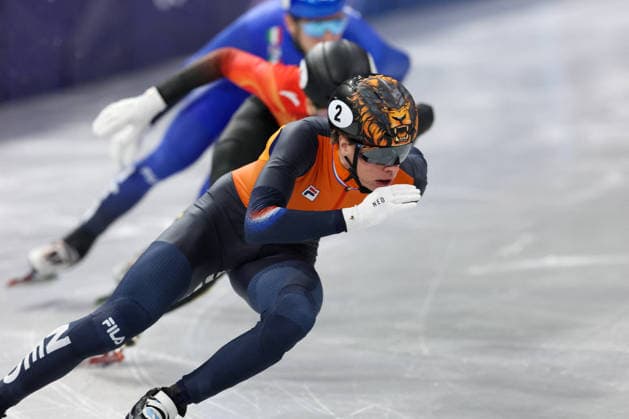 Winter Olympics - Speed skating, Eisschnelllauf Men s 500m van T WOUT Jens of Team Netherlands competes in the quarterfinals of the Short Track Speed Skating Men s 500m on day twelve of the Milano Cortina 2026 Winter Olympic Games, Olympische Spiele, Olympia, OS at Milano Ice Skating Arena on February 18, 2026 in Milan, Italy. Photo by Alexis Jumeau ABACAPRESS.COM Milan Italy  Copyright: xJumeauxAlexis ABACAx