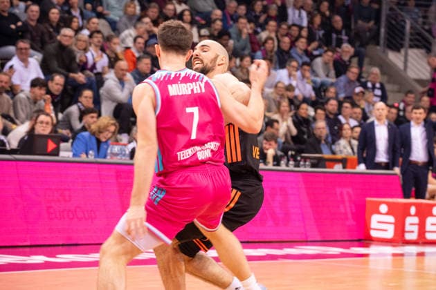 Germany 1 Bundesliga Basketball easyCredit BBL 2025 2026 Telekom Bonn vs SC RASTA Vechta 21 Matchday, 18 02 2026 Telekom Dome Bonn Tommy Kuhse SC Rasta Vechta, 12 vs Grayson Murphy Telekom Bonn, 7 Copyright: xOrhanxHabashx