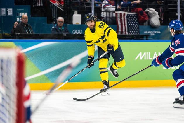 260218 William Nylander of Sweden in the men s Ice hockey, Eishockey quarterfinal between USA and Sweden during day 12 of the 2026 Winter Olympics on February 18, 2026 in Milan. Photo: Carl Sandin BILDBYRAN kod CS EW0641 ishockey ice hockey Olympic Games, Olympische Spiele, Olympia, OS olympics winter olympics os ol olympiska spel vinter-os olympiske leker milano cortina 2026 milan cortina 2026 milano cortina 2026 olympic games milano cortina 2026 winter olympic games milano cortina-os milano cortina-ol vinter-ol 12 bbeng sverige sweden usa quarterfinal kvartsfinal *** 260218 William Nylander of Sweden in the men s ice hockey quarterfinal between USA and Sweden during day 12 of the 2026 Winter Olympics on February 18, 2026 in Milan Photo Carl Sandin BILDBYRAN kod CS EW0641 ishockey ice hockey olympic games olympics winter olympics os ol olympiska spel vinter os olympiske leker milano cortina 2026 milan cortina 2026 milano cortina 2026 olympic games milano cortina 2026 winter olympic games milano cortina os milano cortina ol vinter ol 12 bbeng sverige sweden usa quarterfinal kvartfinal  Copyright: CARLxSANDIN BB260218CS023