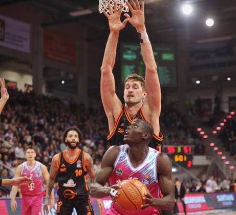 Kur Jongkuch Telekom Baskets Bonn vs Tibor Pleiß Pleiss Rasta Vechta 21 Speiltag Saison 2025 26