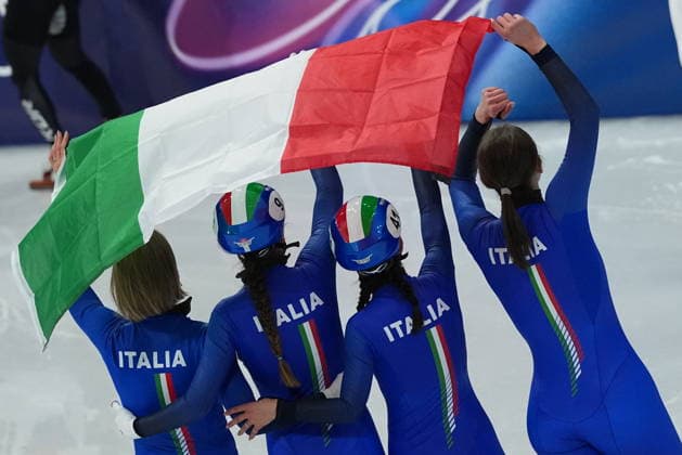 Italy Team silver medal during Women s 3000m relay finals race at the 2026 Winter Olympics, in Milan, Italy, Wednesday, Feb. 18, 2026. (Photo Gian Mattia D Alberto LaPresse)  Copyright: xGianxMattiaxD Alberto LaPressex
