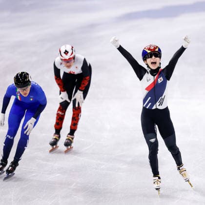 2026-02-18 Short Track Speed skating, Eisschnelllauf - Milano Cortina 2026 Winter Olympics - Day 12 MILAN, ITALY - FEBRUARY 18: Gilli Kim of South Korea celebrating her sides win after competing in the Women s 3000m Relay during Day 12 of Short Track Speed Skating - Milano Cortina 2026 Winter Olympics at Milano Ice Skating Arena on February 18, 2026 in Milan, Italy. (Photo by Joris Verwijst BSR Agency) Milan Italy Content not available for redistribution in The Netherlands directly or indirectly through any third parties. Copyright: xBSRxAgencyx