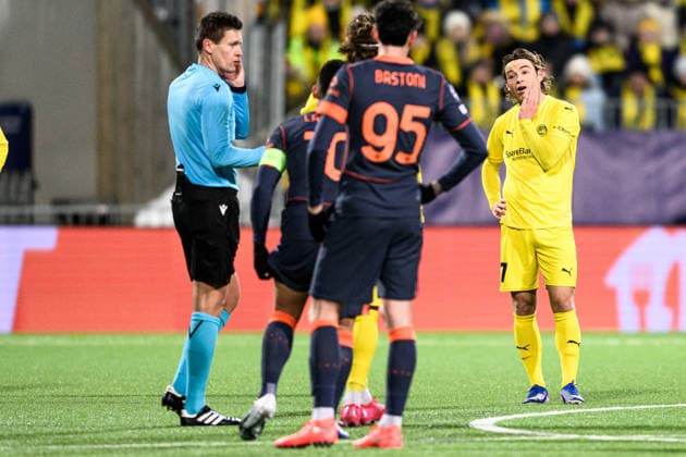 260218 Patrick Berg of Bodo Glimt looks dejected after 1 1 during the UEFA Champions League football match between Bodo Glimt and Inter on February 18, 2026 in Bodo Photo Marius Simensen BILDBYRAN COP 238 MM0055 bbeng football fotball fotboll soccer uefa champions league mesterligaen bodo glimt inter fc internazionale milano depp  Copyright: MARIUSxSIMENSEN BB260218ZH138
