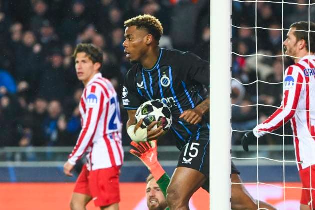Club Brugge v Atletico de Madrid - UEFA Champions League BRUGGE, BELGIUM - FEBRUARY 18 : Onyedika Nwadike Raphael midfielder of Club Brugge celebrating scoring a goal during the UEFA Champions League 2025 26 knockout phase play-off match first leg between Club Brugge and Atletico de Madrid on February 18, 2026 in Brugge, Belgium, 18 02 2026 Brugge Belgium  Copyright: xVincentxKalutx
