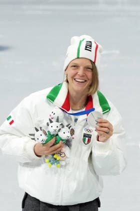 Italy silver medalists Arianna Fontana during Women s 3000m relay finals race at the 2026 Winter Olympics, in Milan, Italy, Wednesday, Feb. 18, 2026. (Photo Gian Mattia D Alberto LaPresse)  Copyright: xGianxMattiaxD Alberto LaPressex